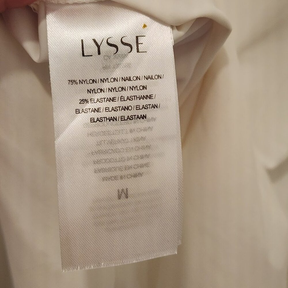 Lysse' Women's‎ White Schiffer Blouse Size Medium - Picture 9 of 11